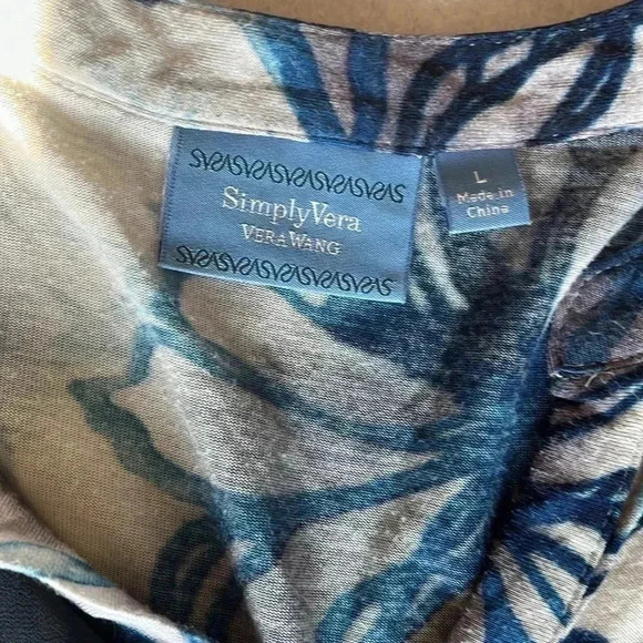 [L]Simply Vera  by Vera Wang Blue Floral LS Shirt Blouse with Sheered Sleeves - Picture 5 of 6